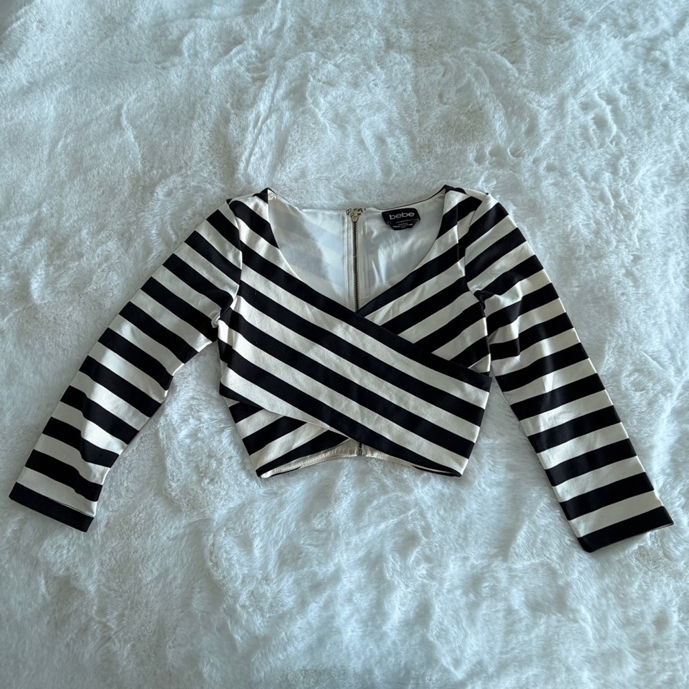 bebe cropped top